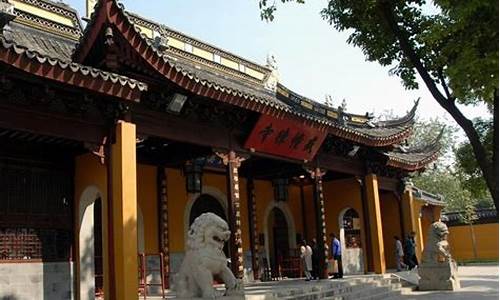 什么人不能去庙上_三种人不能去寺庙